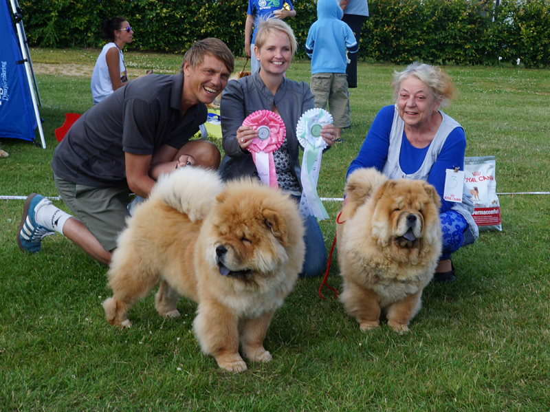 Best baby (left) Bao-Fang's Mang-Quo Hua-Best babyfemale Bao-Fang's Cao-Mei Hua